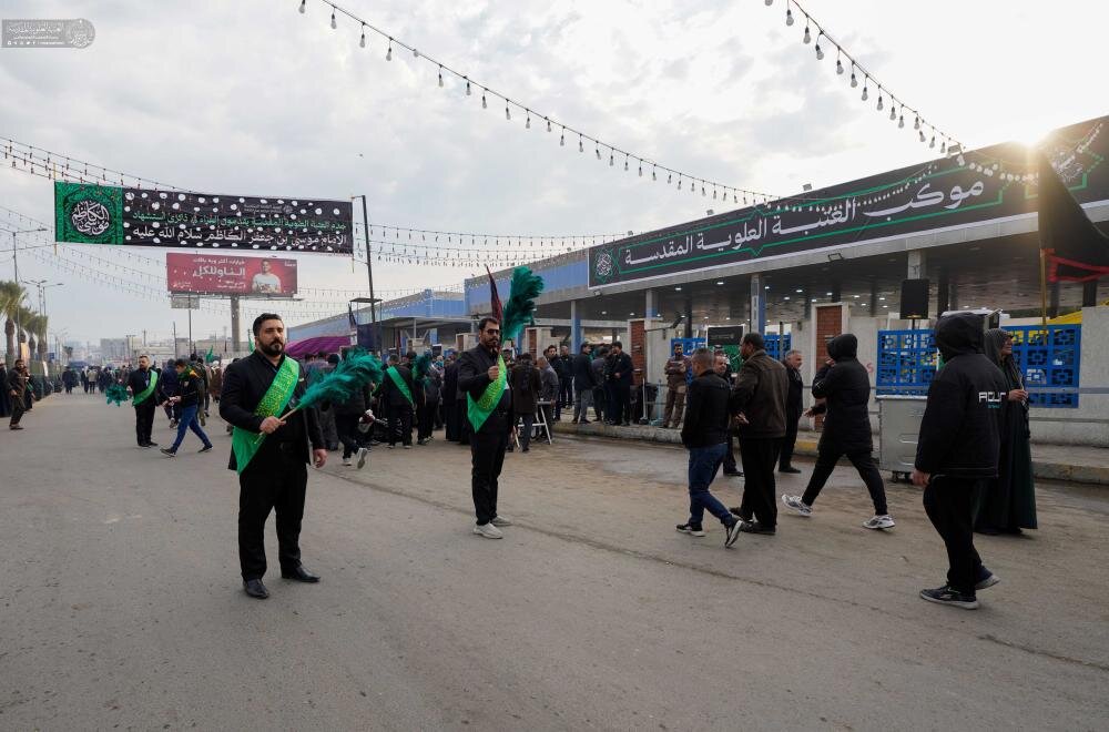 حضور فعال آستان مقدس علوی در کاظمین در سالگرد شهادت امام موسی بن جعفر (ع)