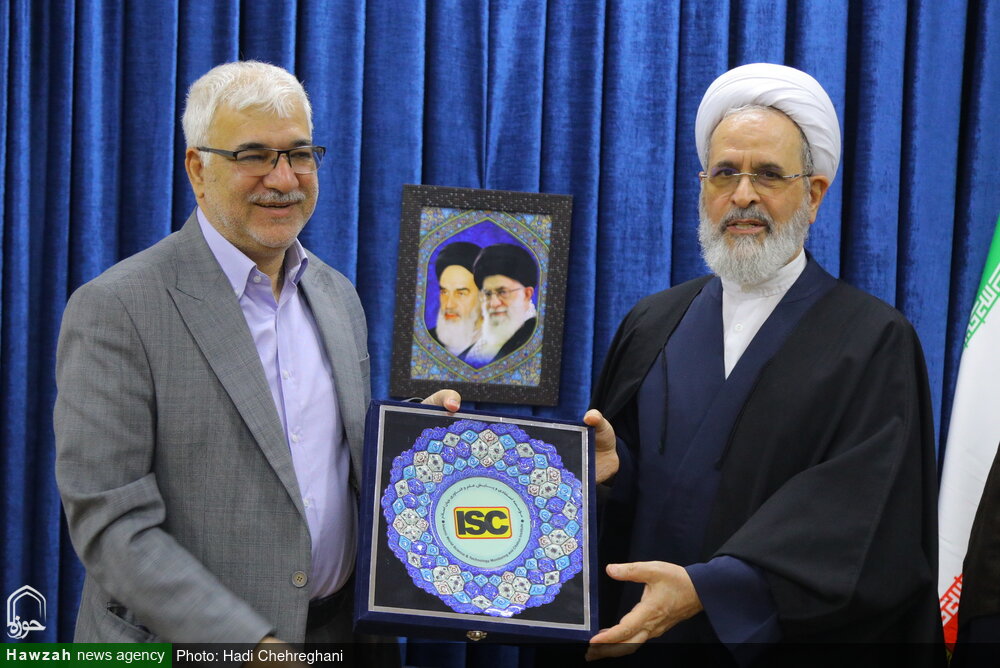 ISC (İslam Dünyası Bilim Atıfları Merkezi) İslam dünyası için stratejik, önemli ve temel bir girişimdir