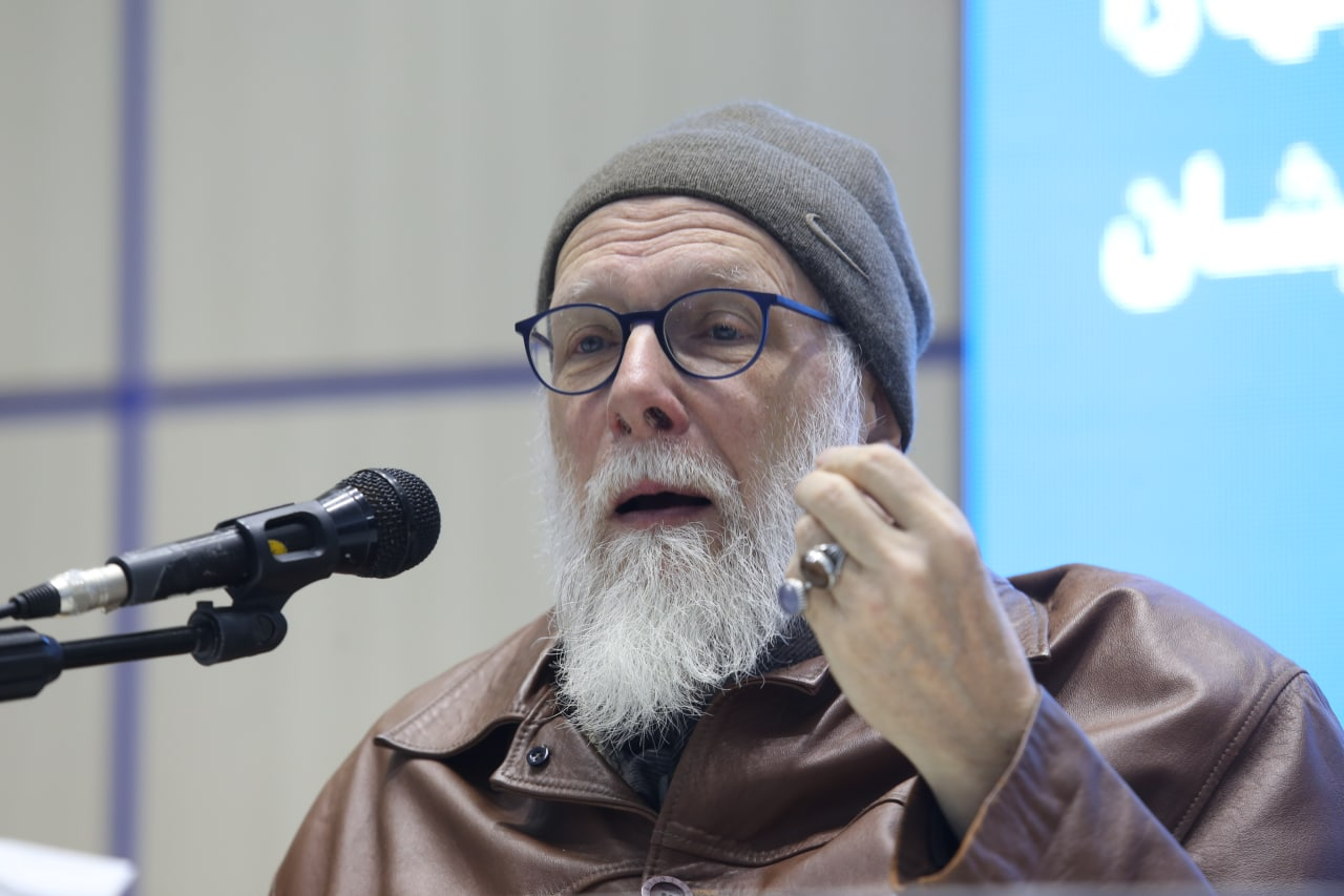 تحلیل کامل وضعیت علوم انسانی اسلامی در همایش «استاد فکر» / هفت گام کلیدی آیت الله مصباح یزدی در علوم انسانی اسلامی