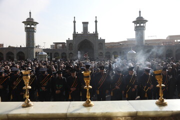 برپایی دسته عزای خادمان حرم بانوی کرامت در سالروز شهادت امام جواد(ع)
