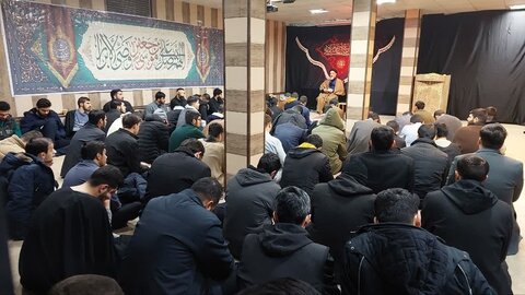 تصاویر/ مراسم سالروز شهادت امام موسی کاظم علیه‌السلام در مدرسه علمیه امام جعفر صادق علیه‌السلام شهریار برگزار شد