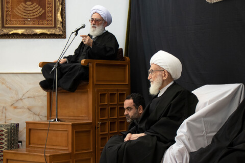 تصاویر/ مراسم عزاداری سالروز شهادت امام موسی کاظم «ع» با حضور آیت الله العظمی نوری همدانی