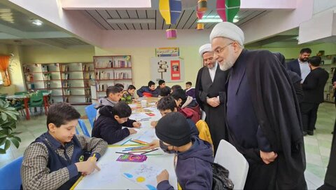 تصاویر/ بازدید حجت‌الاسلام والمسلمین پورذهبی از اداره ورزش و جوانان و کانون پرورش فکری کودکان و نوجوانان بیجار