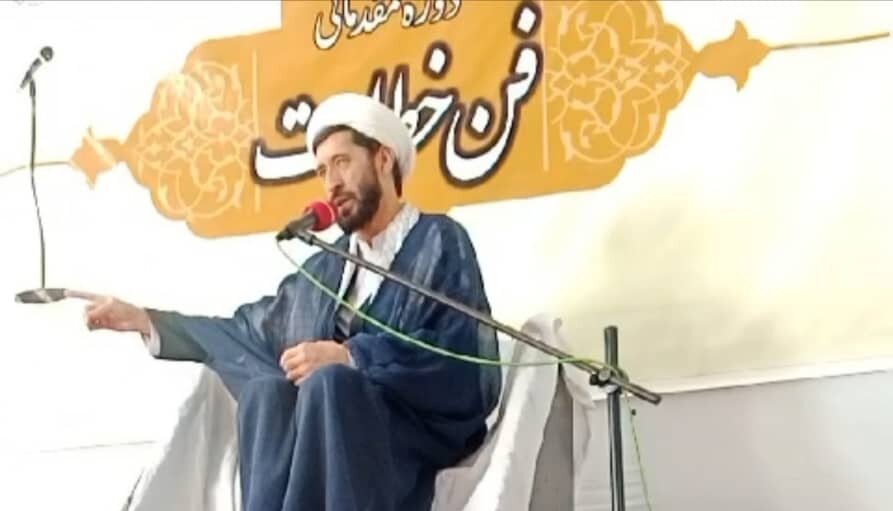 حجت‌الاسلام محمد یعقوب بشوی: مهارت های خطابه و سخنرانی از اصول مهم  آموزشی طلاب است