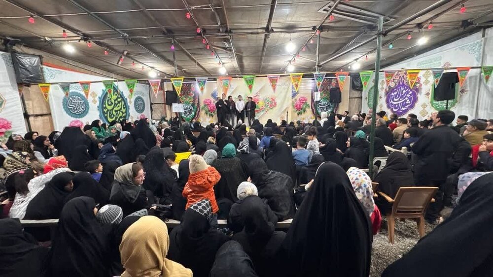 جشن «مِهرواره زُلف نِگار» ویژه برنامه عید مبعث در فین بزرگ کاشان برگزار شد+عکس