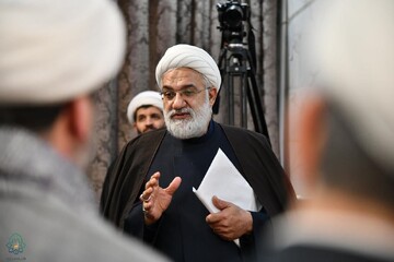 رسالت مدرسه فجرانه، گفتمان‌سازی اندیشه‌های حضرت امام(ره) است