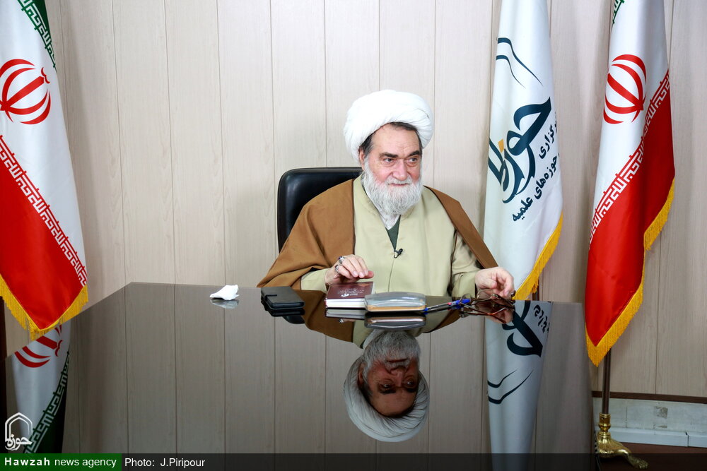 وضع ایران قبل و بعد از انقلاب