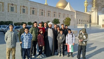 تصاویر/ تجدید پیمان دانش آموزان تهرانی با آرمان های انقلاب اسلامی ایران