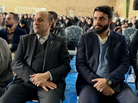 تصاویر/ همایش خانواده موفق با حضور حجت الاسلام شهاب مرادی در جوادآباد ورامین برگزار شد