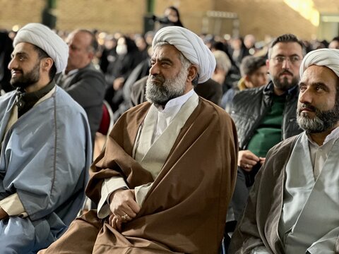 تصاویر/ همایش خانواده موفق با حضور حجت الاسلام شهاب مرادی در جوادآباد ورامین برگزار شد