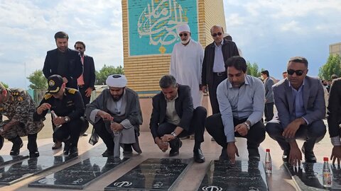 تصاویر/ رژه موتوری به مناسبت دوازده بهمن ماه جاسک