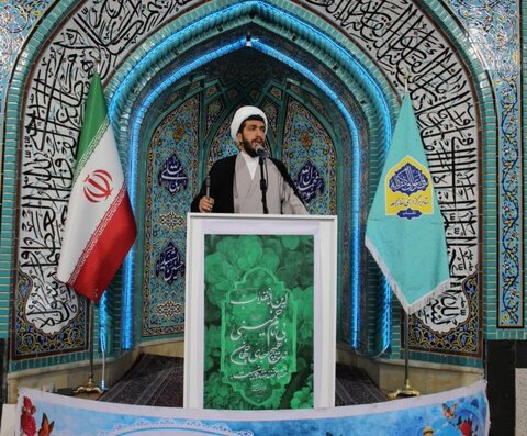 تصاویر/ اقامه نماز جمعه تکاب