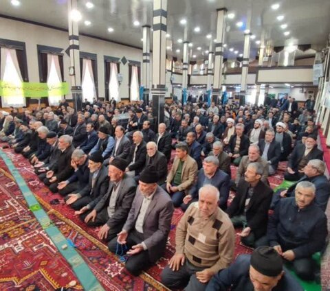 تصاویر/ آیین عبادی سیاسی نماز جمعه چهاربرج