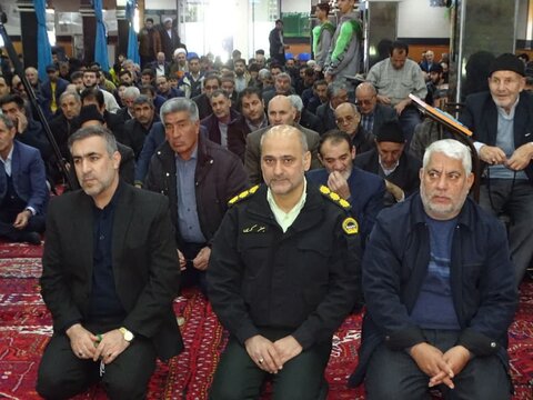 تصاویر/ آیین عبادی سیاسی نماز جمعه چهاربرج