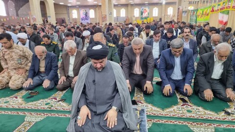 نماز جمعه گناوه به روایت تصویر