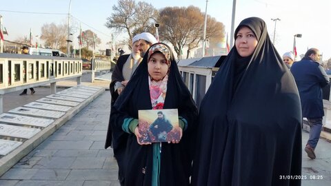 تصاویر / مراسم آغاز دهه مبارک فجر با حضور نماینده ولی فقیه در استان قزوین