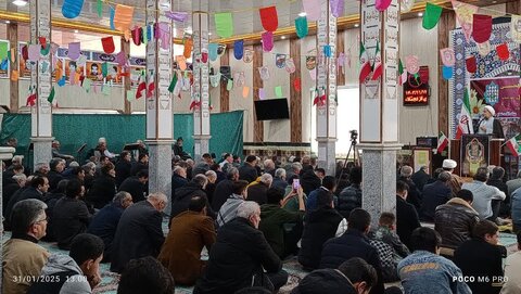 تصاویر/ اقامه نماز جمعه شهر کشاورز