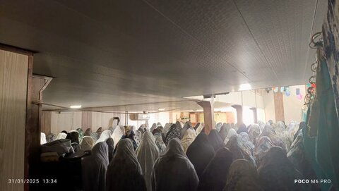 تصاویر/ اقامه نماز جمعه شهر کشاورز