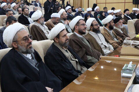 تصاویر / جلسه شورای اداری استان قز وین با حضور رئیس شورای سیاستگذاری ائمه جمعه کشور