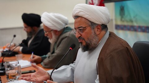 مسجد صرف عبادت کی جگہ نہیں ہے / شدت پسند رویے منفی احساسات کو جنم دیتے ہیں