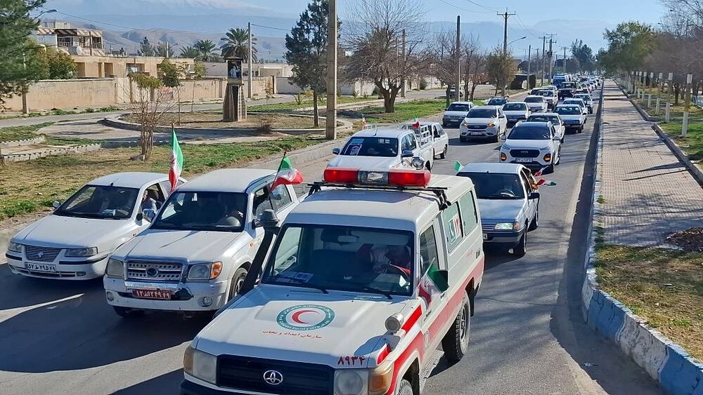 آغاز دهه مبارک فجر با رژه موتوری و ادای احترام به شهدای استان کهگیلویه و بویراحمد+ تصاویر