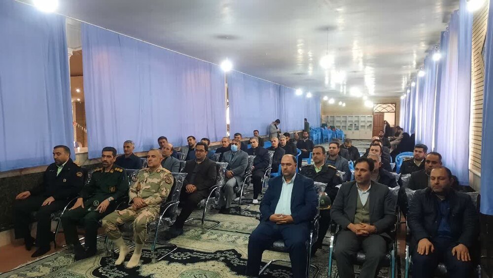 دیدار مسئولین سلماس با امام جمعه