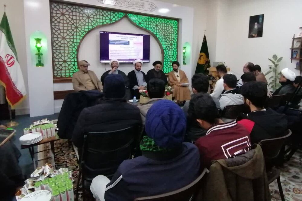 نشر العلوم و المعارف القرآنیة هو الهدف الأسمى للعتبة الرضوية المقدسة نشر العلوم و المعارف القرآنیة هو الهدف الأسمى للعتبة الرضوية المقدسة