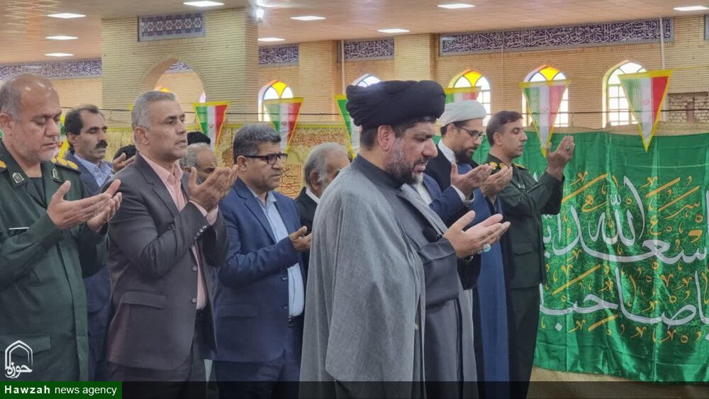 نماز جمعه گناوه به روایت تصویر