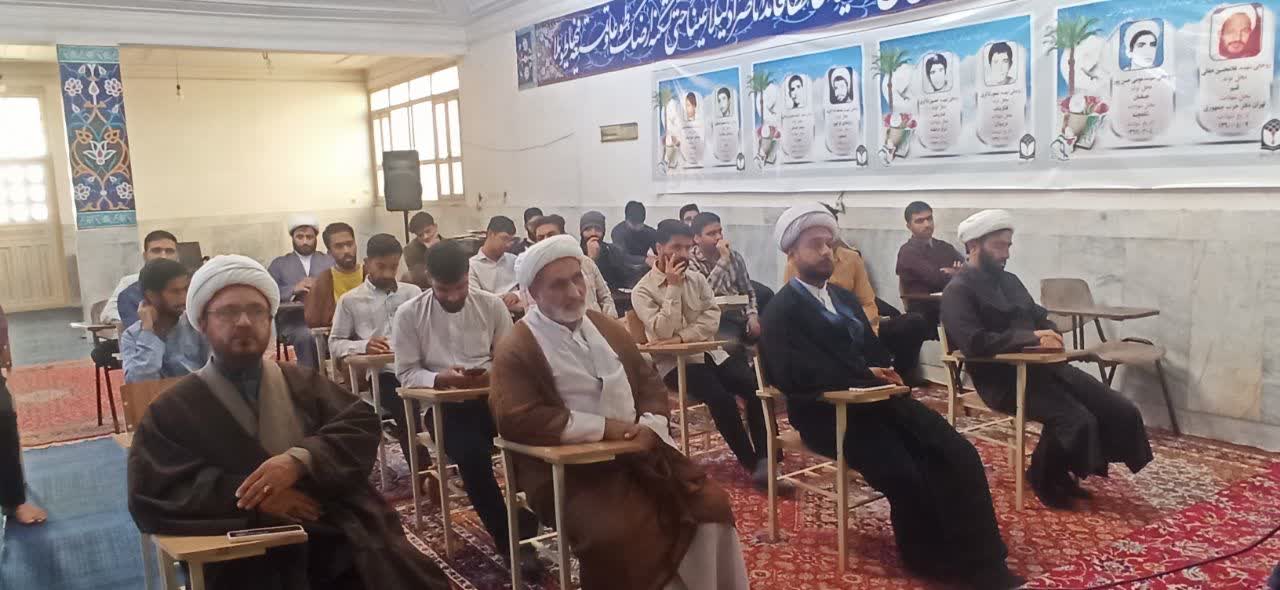 زنگ انقلاب در سراسر مدارس علمیه استان هرمزگان نواخته شد