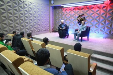 نشست‌ تحلیلی فیلم «تِنِت» از دیدگاه اندیشه اسلامی برگزار شد