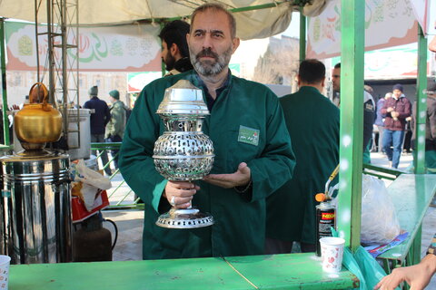 تصاویر پیرامونی مراسم 12 بهمن ماه و نماز جمعه در حرم بنیانگذار جمهوری اسلامی ایران