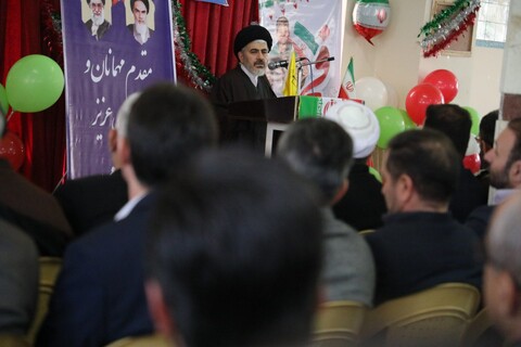 تصاویر/ آیین نمادین نواختن زنگ انقلاب در مهاباد