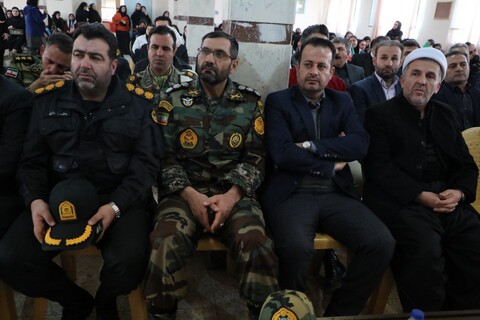 تصاویر/ آیین نمادین نواختن زنگ انقلاب در مهاباد