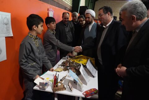 تصاویر/ آیین نمادین زنگ انقلاب در ارومیه