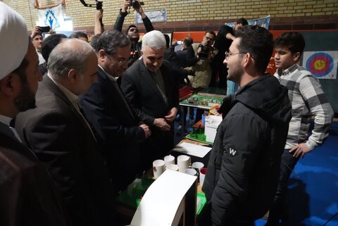 تصاویر/ آیین نمادین زنگ انقلاب در ارومیه