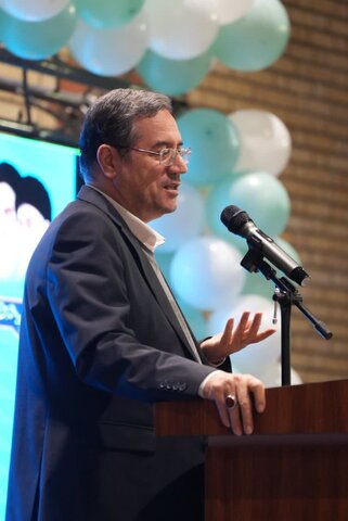 تصاویر/ آیین نمادین زنگ انقلاب در ارومیه