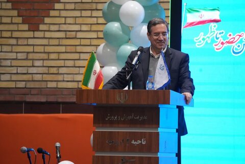 تصاویر/ آیین نمادین زنگ انقلاب در ارومیه