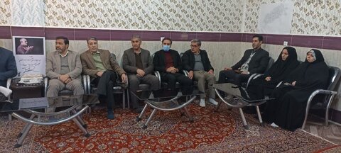 تصاویر دیدار مدیران دلفان با امام جمعه شهرستان