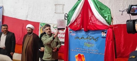 تصاویر/ نواختن زنگ انقلاب در شهرستان چهاربرج