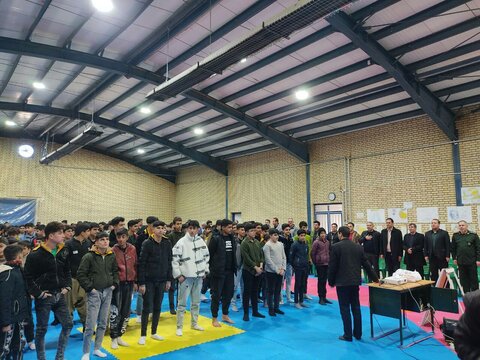 تصاویر/ آیین نمادین زنگ انقلاب در تکاب