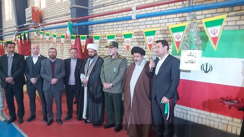 تصاویر/ نواخته شدن زنگ انقلاب در ماکو