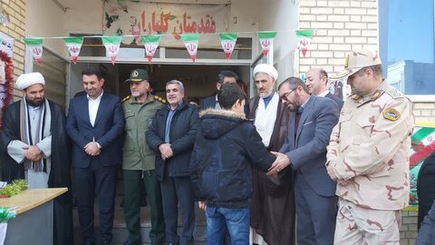 تصاویر/ نواخته شدن زنگ انقلاب در ماکو