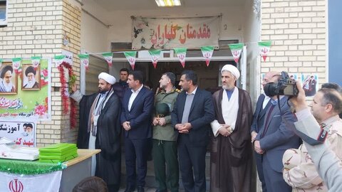 تصاویر/ نواخته شدن زنگ انقلاب در ماکو