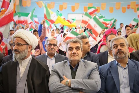 تصاویر/ آیین «زنگ انقلاب اسلامی» در آموزشگاه ۲۲ بهمن سمنان