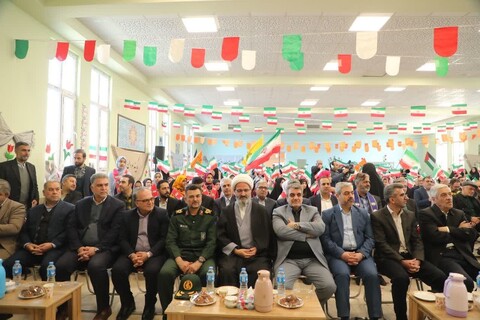 تصاویر/ آیین «زنگ انقلاب اسلامی» در آموزشگاه ۲۲ بهمن سمنان