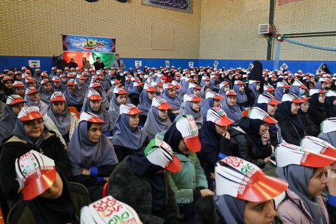 تصاویر |  زنگ انقلاب در دبیرستان دخترانه سمیه تبریز