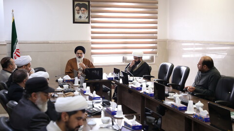 تصاویر/ اولین جلسه کمیته برنامه ریزی حضور مرکز مدیریت در سی و دومین نمایشگاه بین المللی قرآن کریم