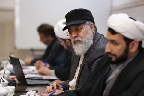 تصاویر/ اولین جلسه کمیته برنامه ریزی حضور مرکز مدیریت در سی و دومین نمایشگاه بین المللی قرآن کریم