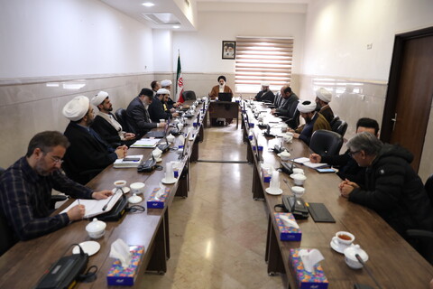 تصاویر/ اولین جلسه کمیته برنامه ریزی حضور مرکز مدیریت در سی و دومین نمایشگاه بین المللی قرآن کریم