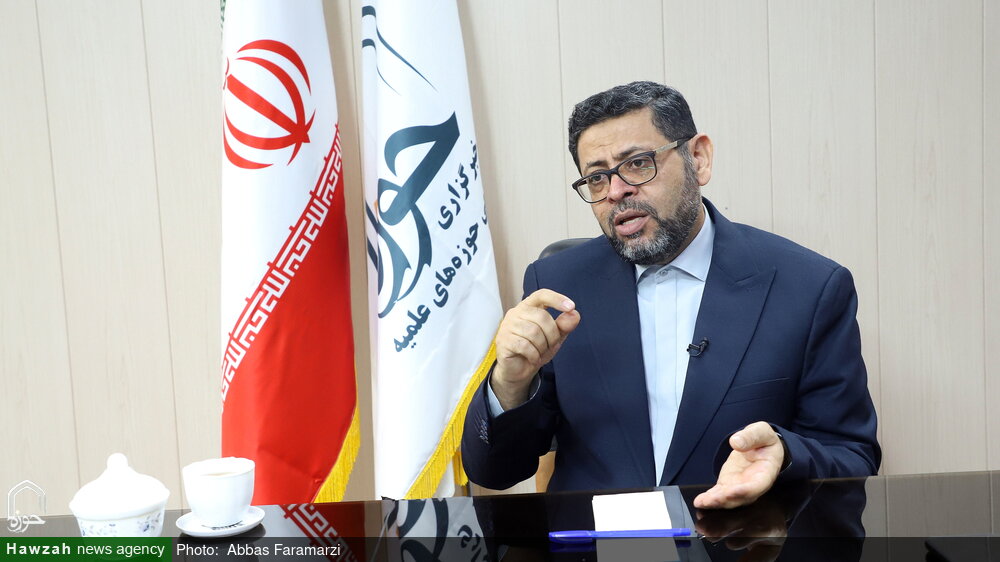 همایش تفسیر تسنیم در قم برگزار می شود / بهرهگیری از ۵۰۰ منبع علمی در تفسیر ۸۰ جلدی تسنیم